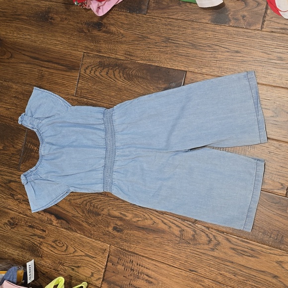 Jumpsuit - Picture 2 of 4